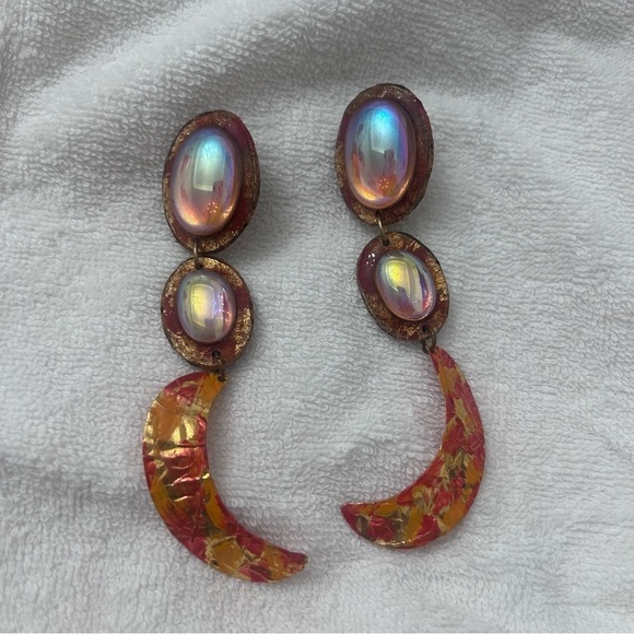 Source Unknown Jewelry - Iridescent Dangle Earrings with Gold and Red Accents